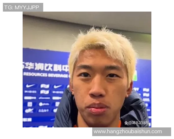 中超赛后采访爆金句，引全场大笑
